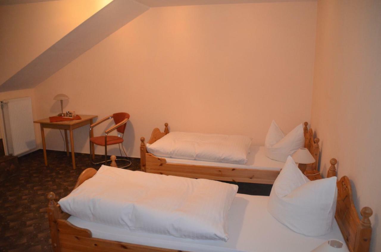 Pension Am Park Вёрлиц Экстерьер фото